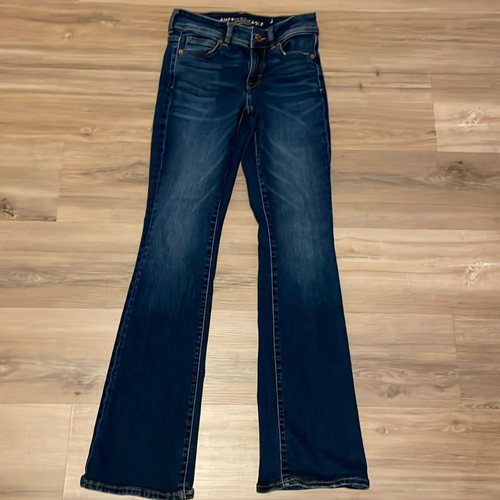 Womens American Eagle boot cut jean size 4